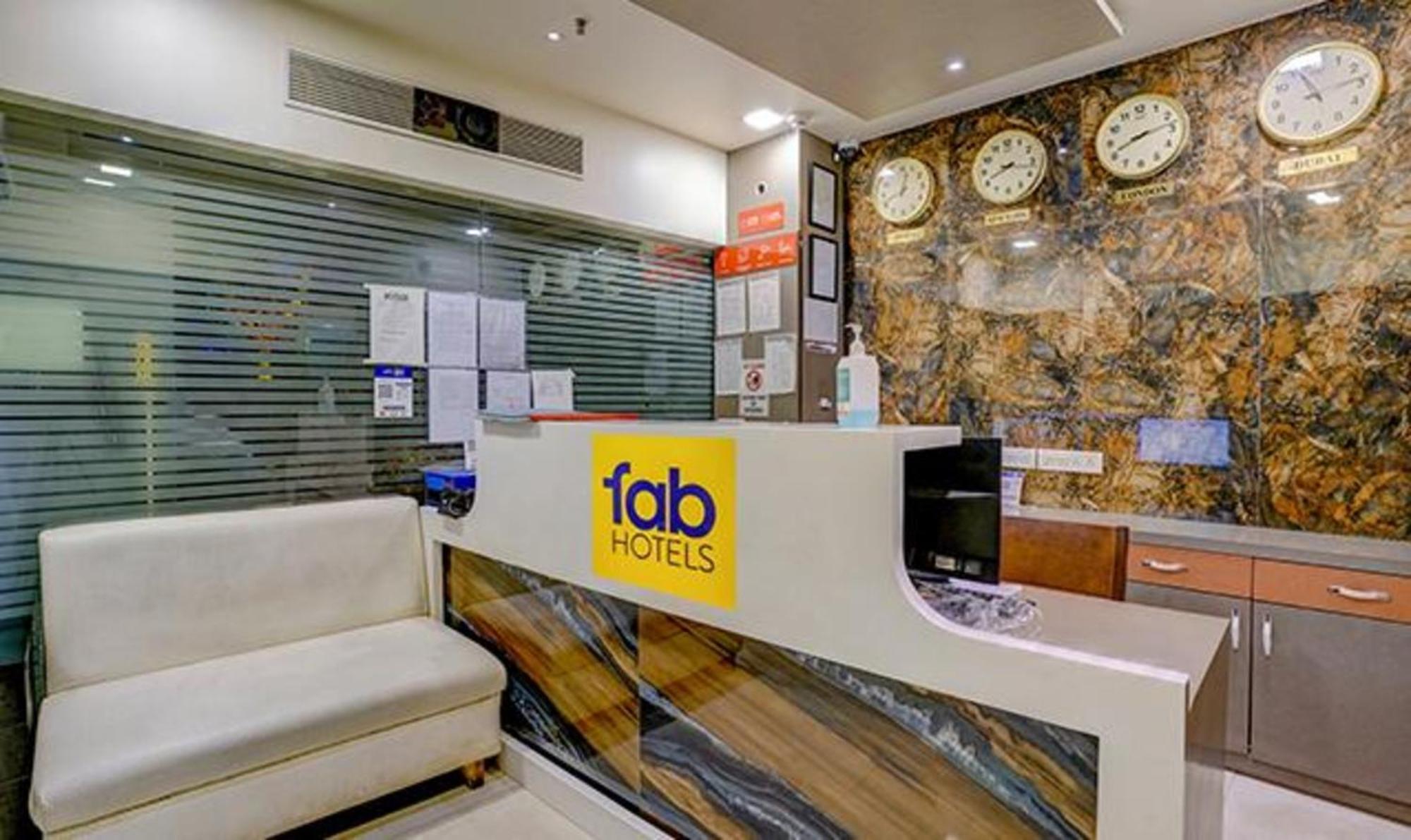 Fabexpress Veera Residency Bombaim Exterior foto